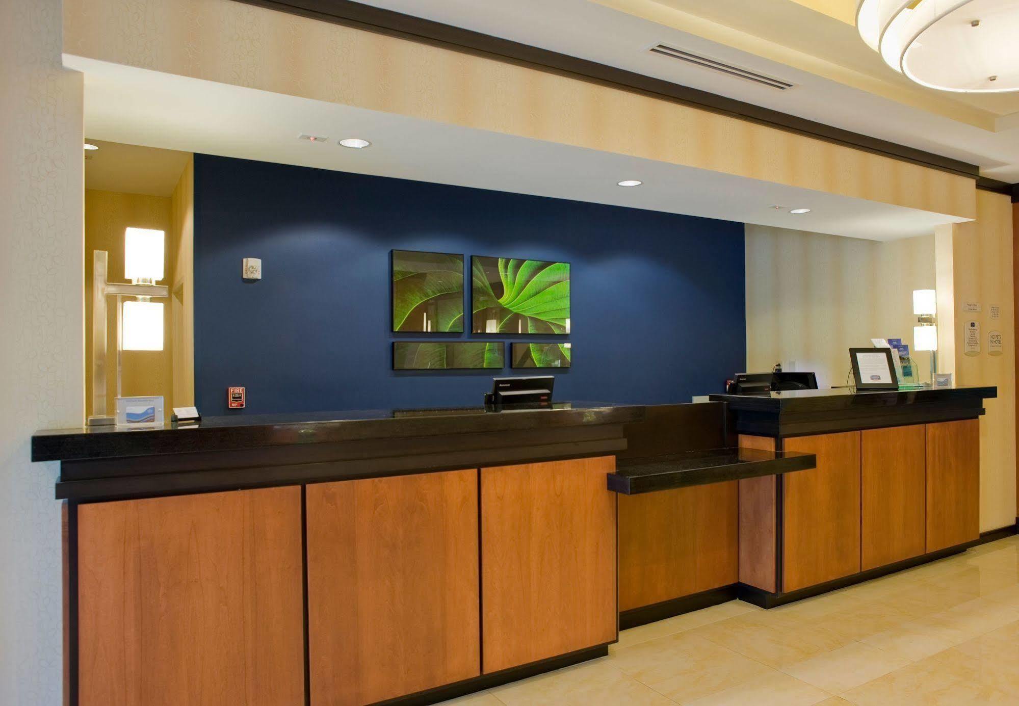 Fairfield Inn And Suites By Marriott Gadsden Exterior photo