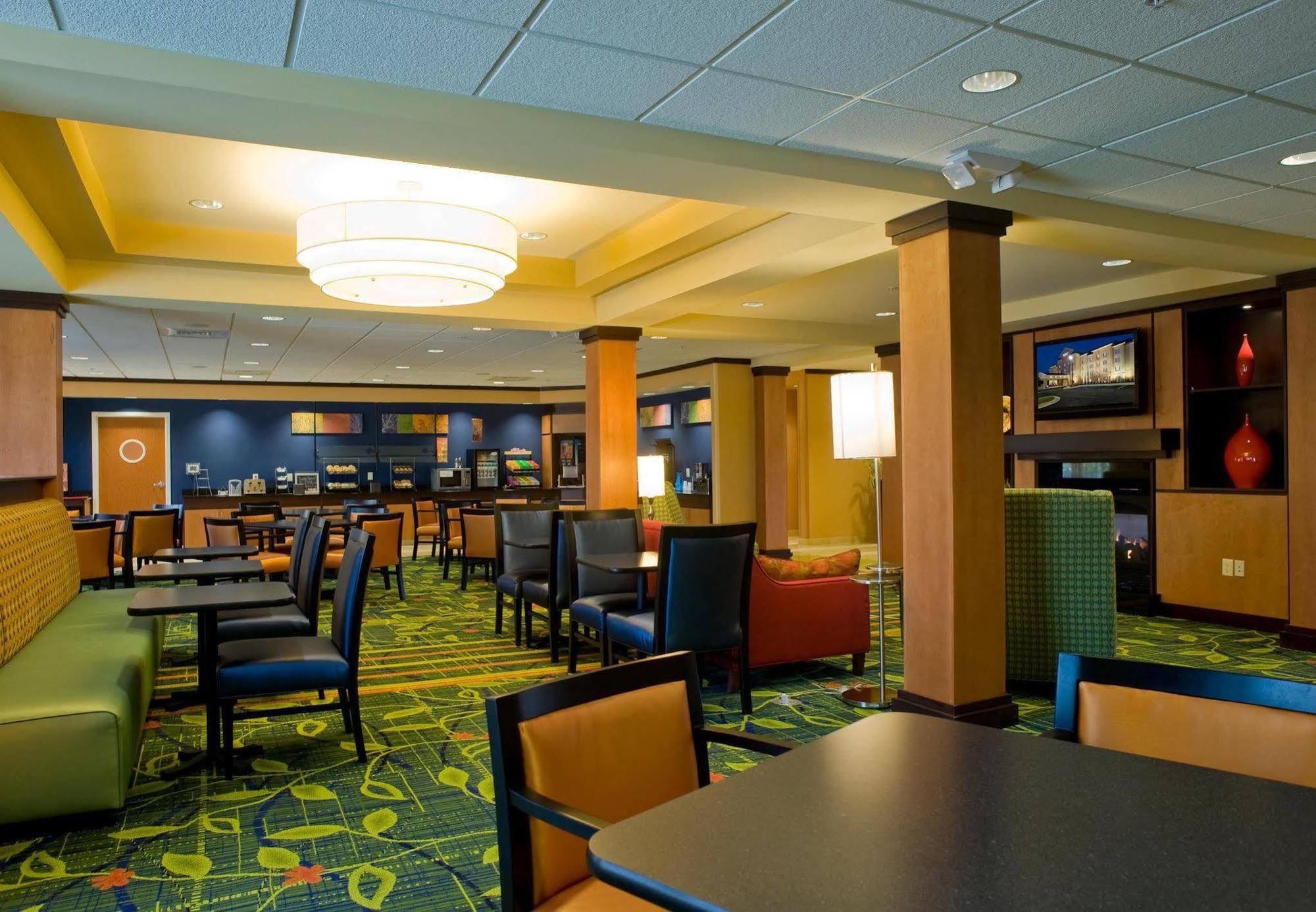 Fairfield Inn And Suites By Marriott Gadsden Exterior photo